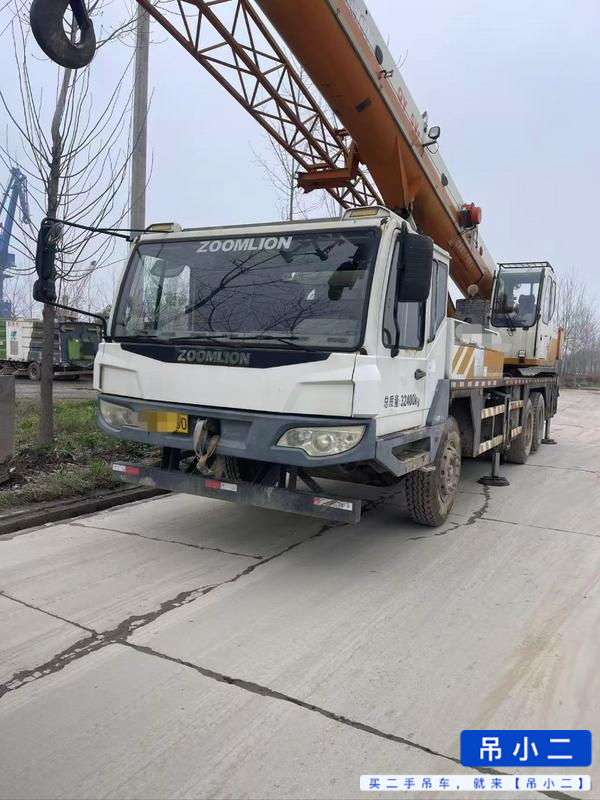 Buy Zoomlion 25V Used Crane / 3