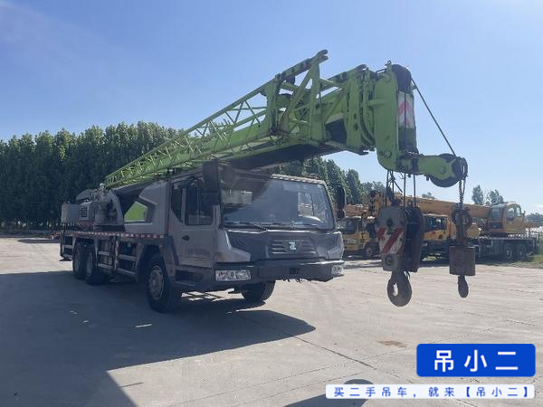 Buy Zoomlion 250A Used Crane / 2