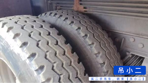 Buy Zoomlion ZTC251VE562 Used Crane / 6