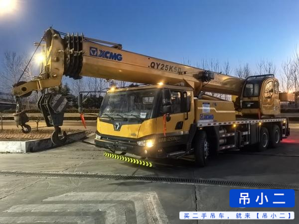 Buy XCMG QY25K5D Used Crane / 3