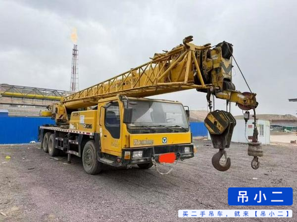 Buy XCMG 25k Used Crane / 2