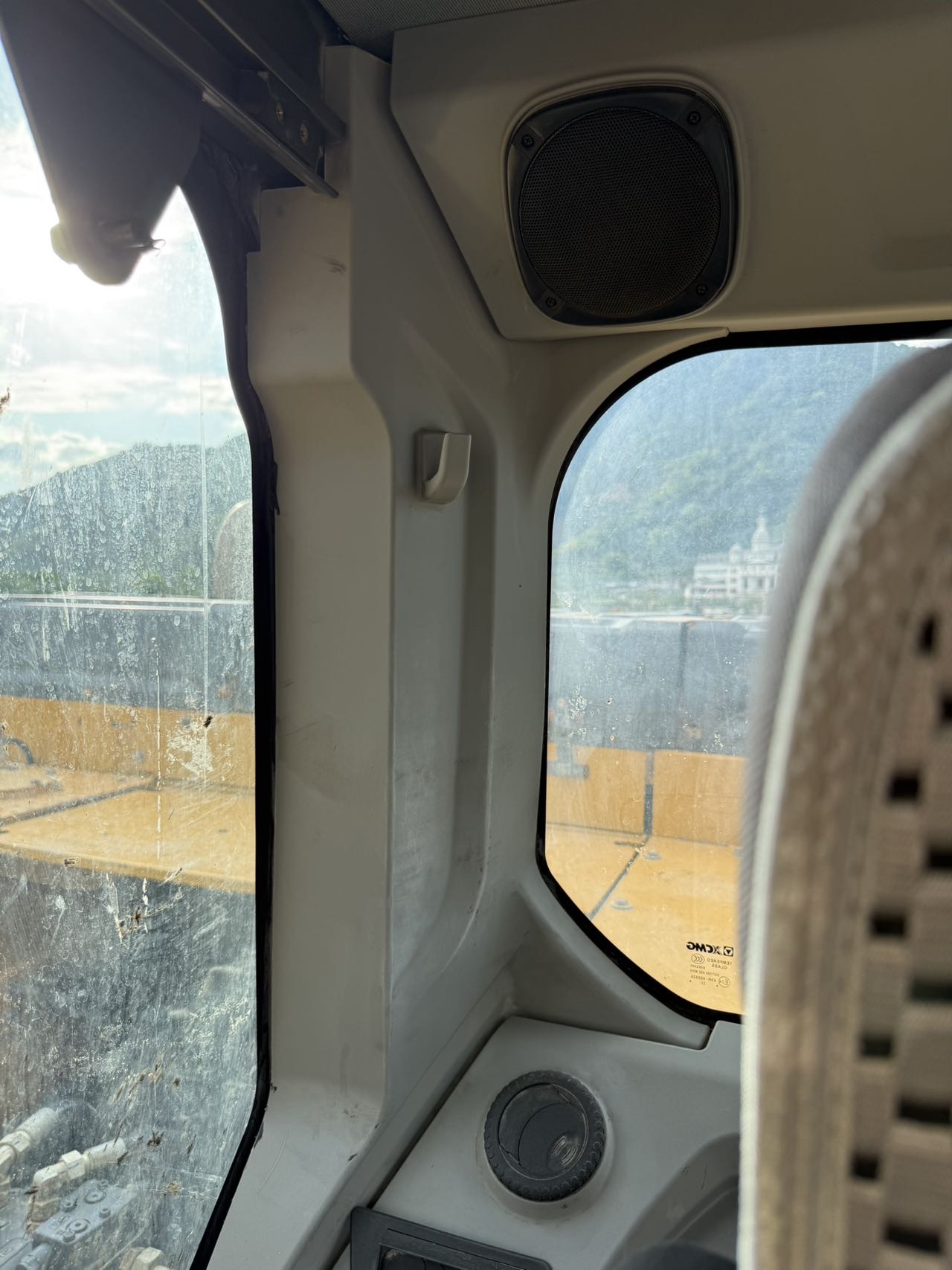 Buy XCMG XE380GK Used Excavator / 10