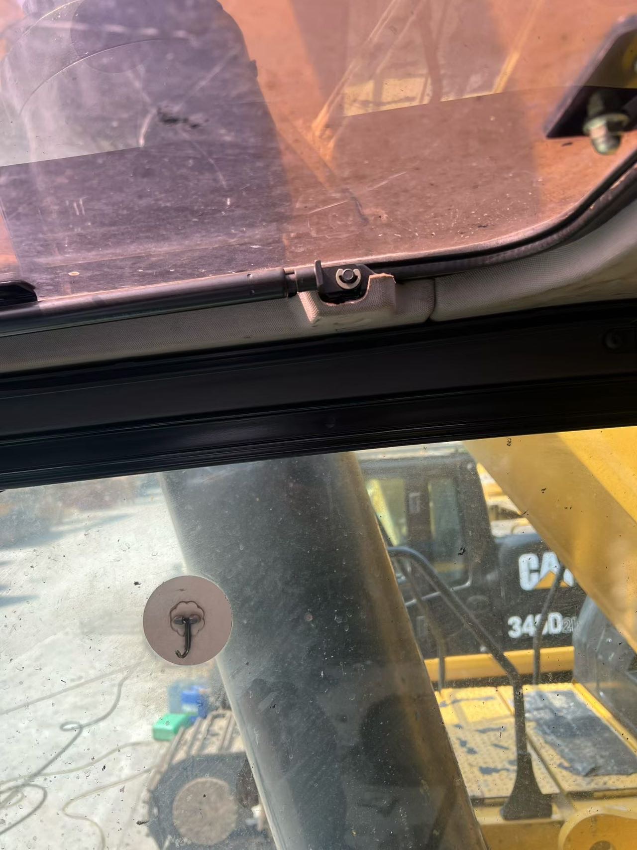Buy Caterpillar CAT374  Used Excavator / 12