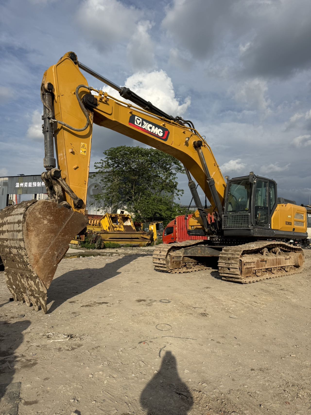 Buy XCMG XE380GK Used Excavator / 2