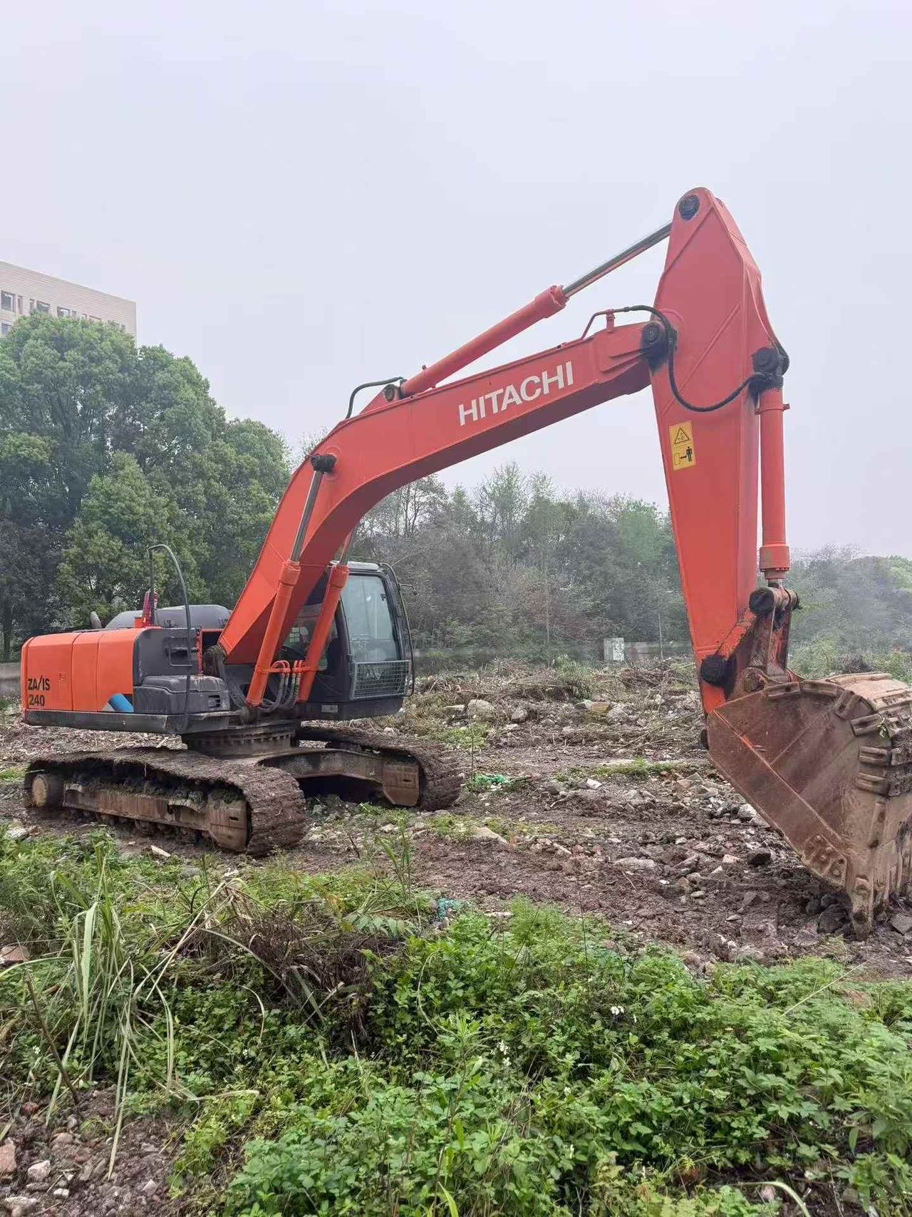 Buy Hitachi ZX240-5A Used Excavator / 8
