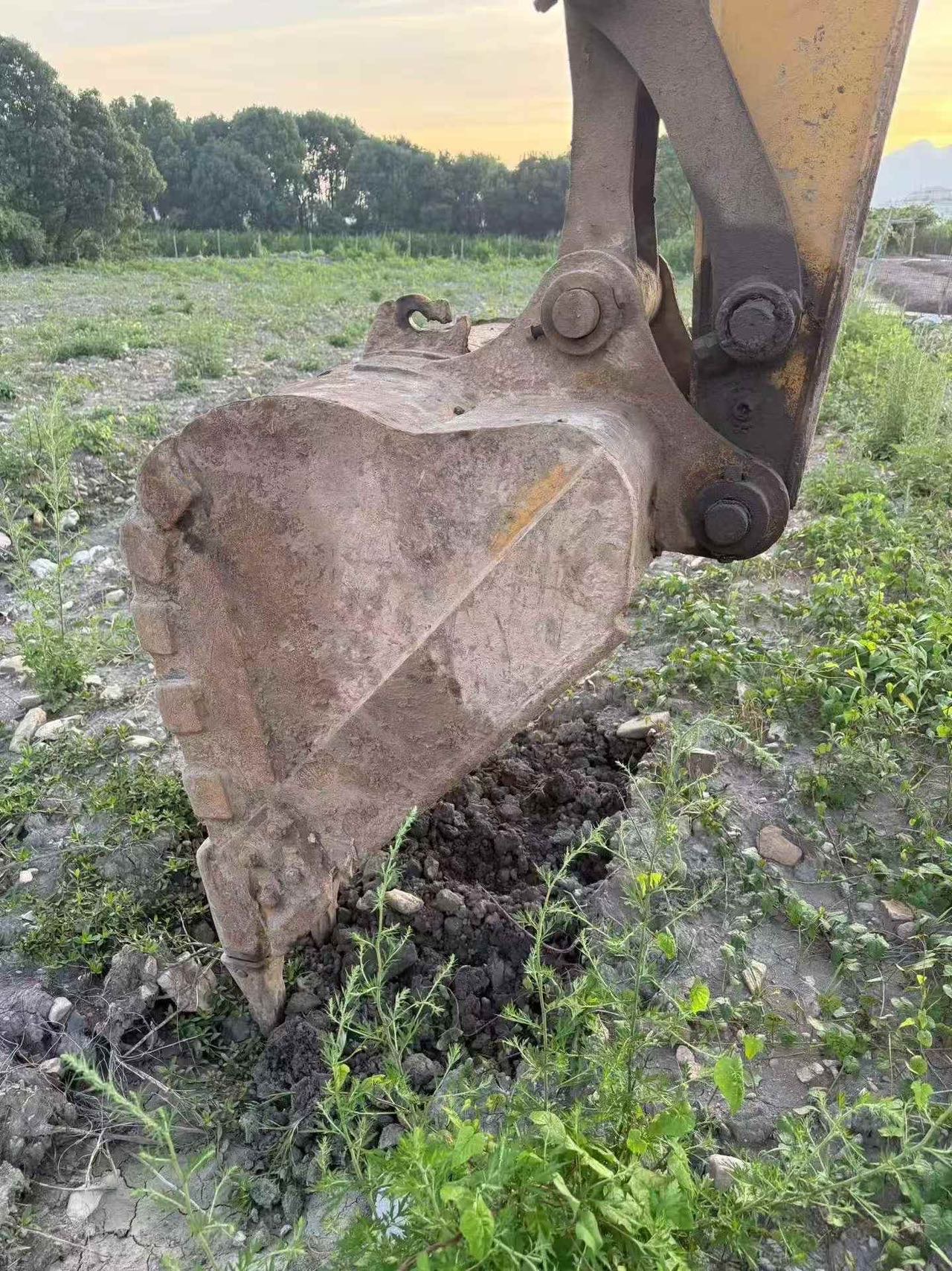 Buy Sany SY135 Used Excavator / 9