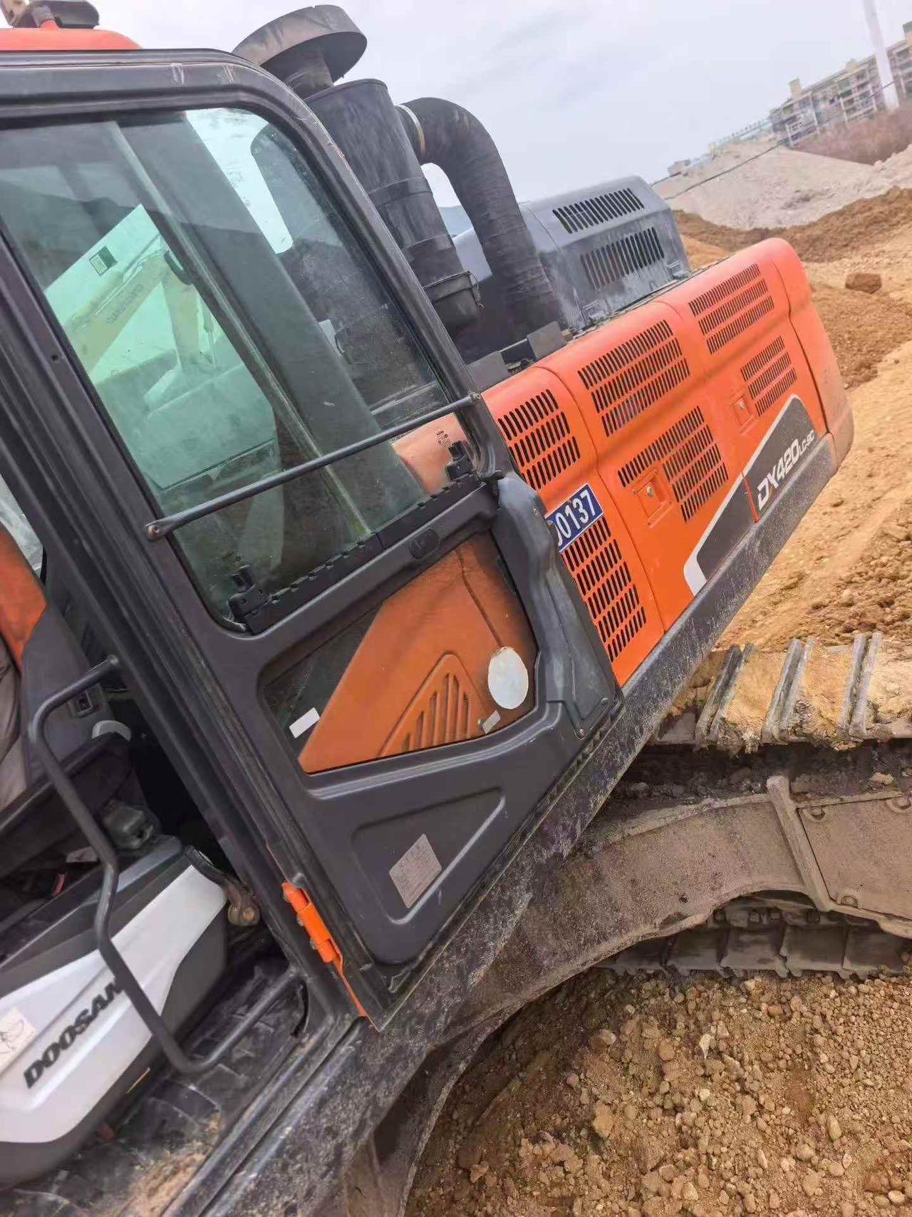 Buy Doosan DH420 Used Excavator / 4