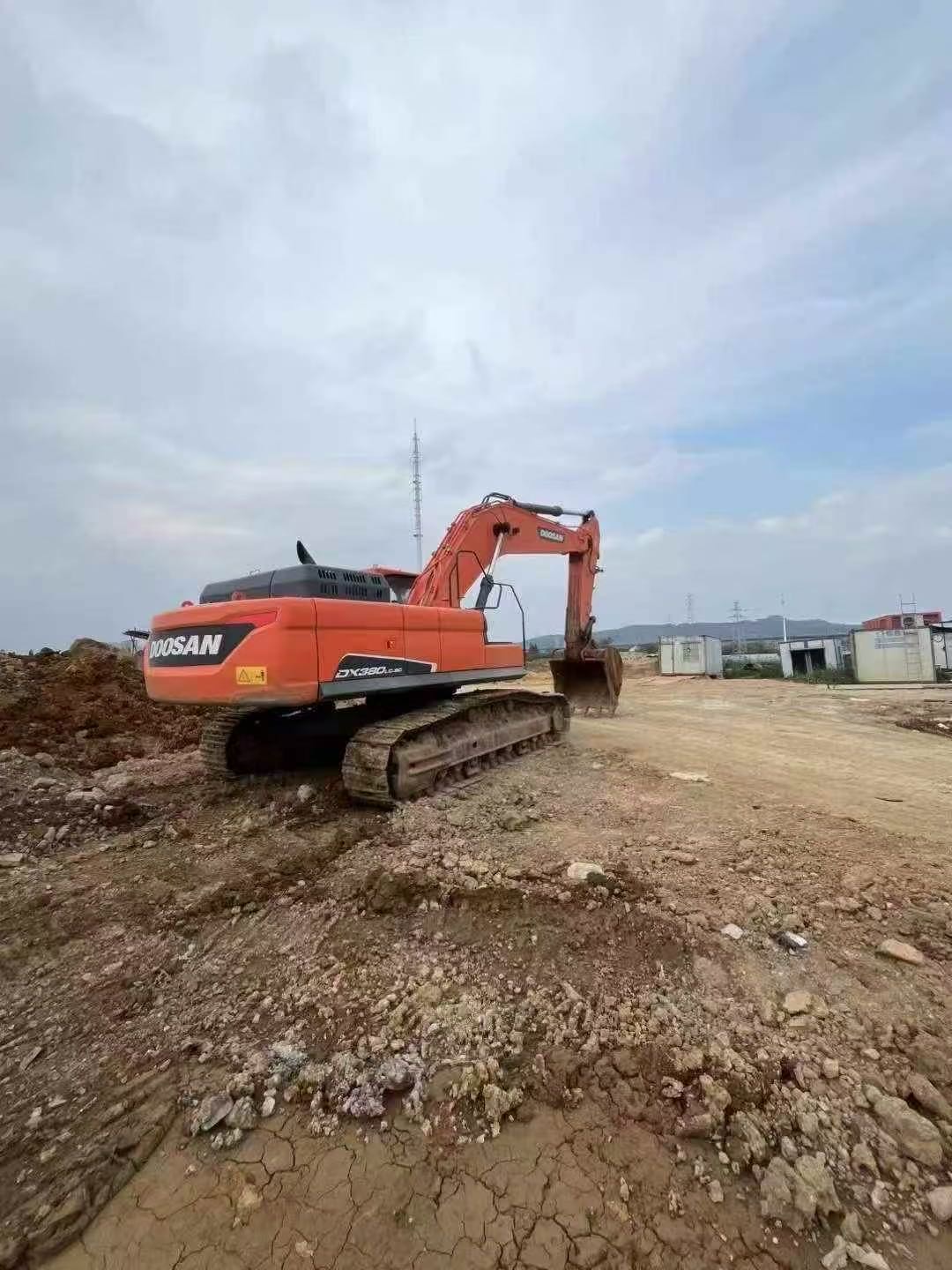 Buy Doosan DX380LC Used Excavator / 4