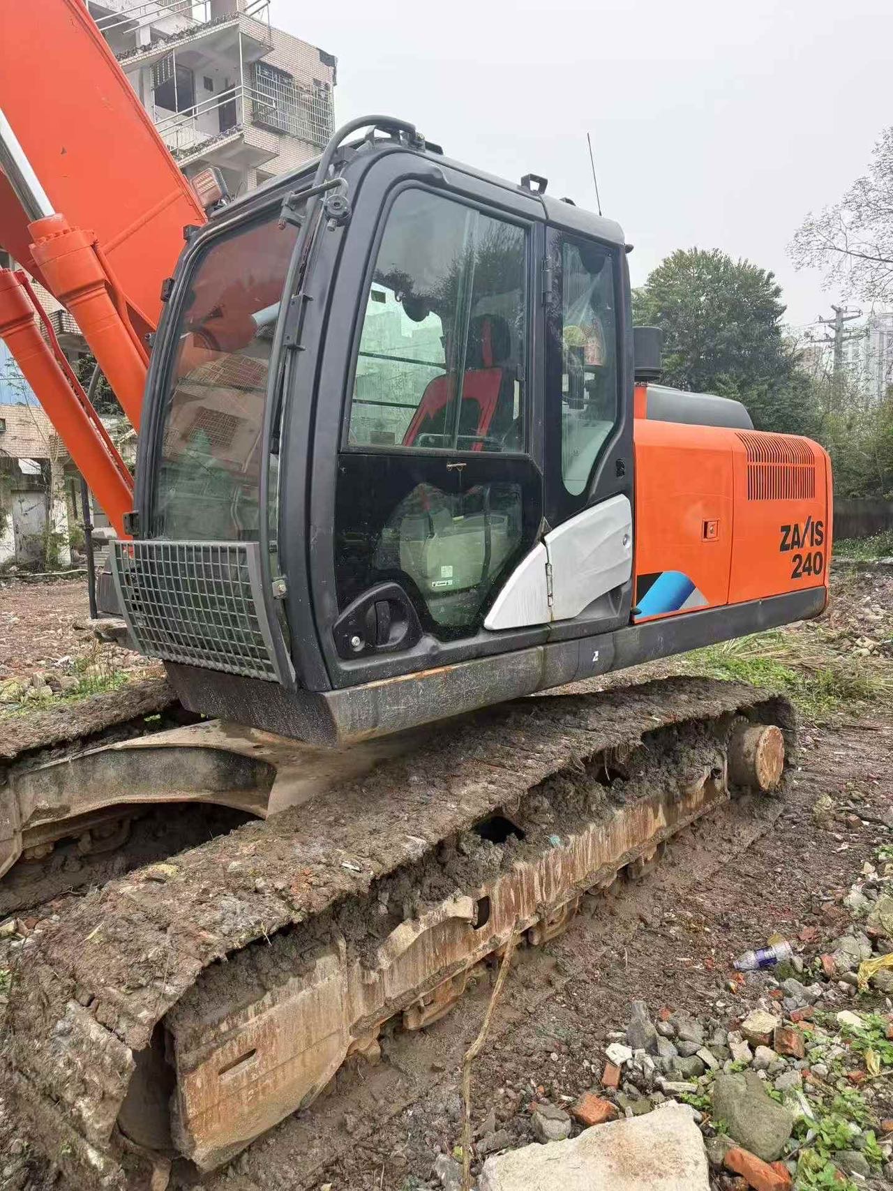 Buy Hitachi ZX240-5A Used Excavator / 7