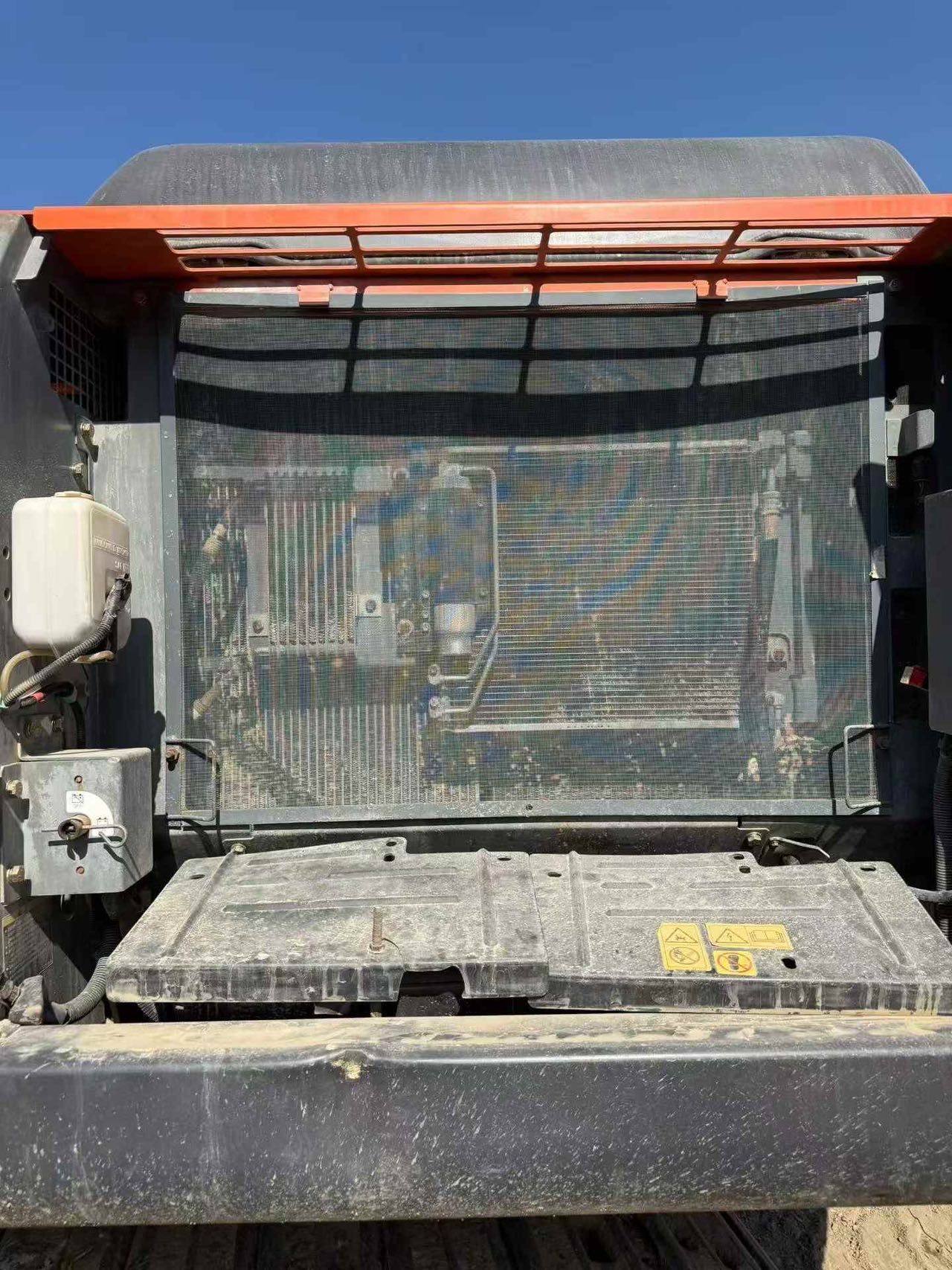 Buy Hitachi ZX240-5A Used Excavator / 2