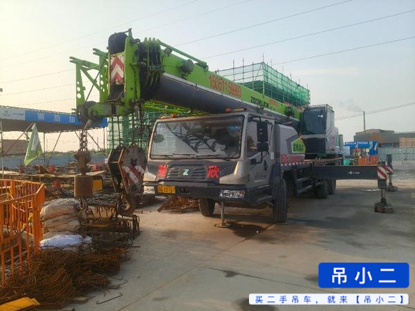 Buy Zoomlion ZTC250V451 Used Crane