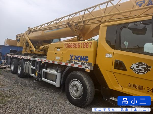 Buy XCMG 25K5C Used Crane / 3
