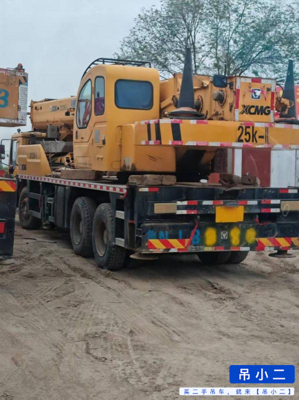 Buy XCMG QY25K-II  Used Crane / 2