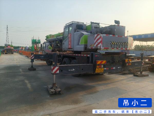 Buy Zoomlion ZTC250V451 Used Crane / 3