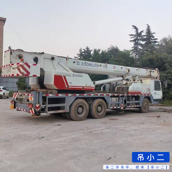 Buy Zoomlion 25v4 Used Crane / 2