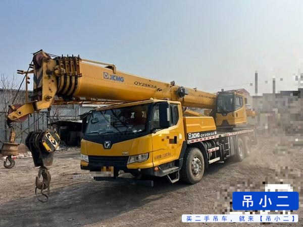 Buy XCMG 25K5A Used Crane / 2