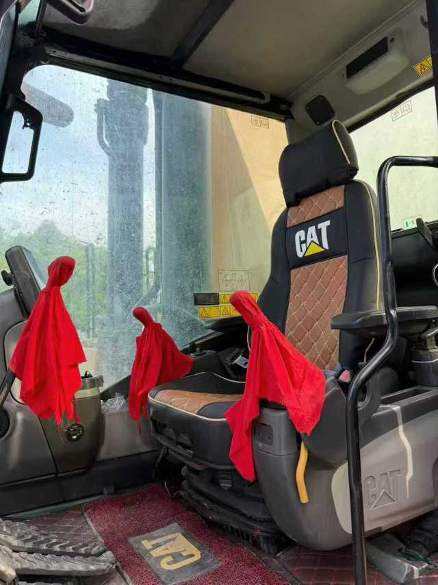 Buy Caterpillar 374D Used Excavator / 6