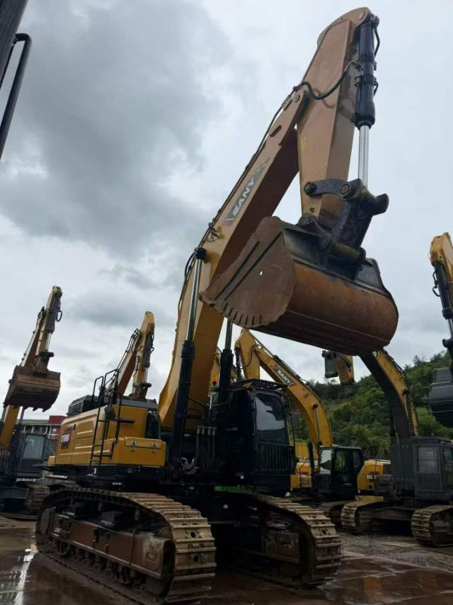 Buy Sany SY900H-S Used Excavator / 8