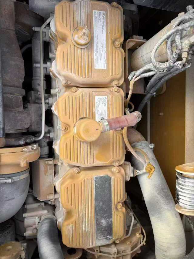 Buy Caterpillar 374D Used Excavator / 5