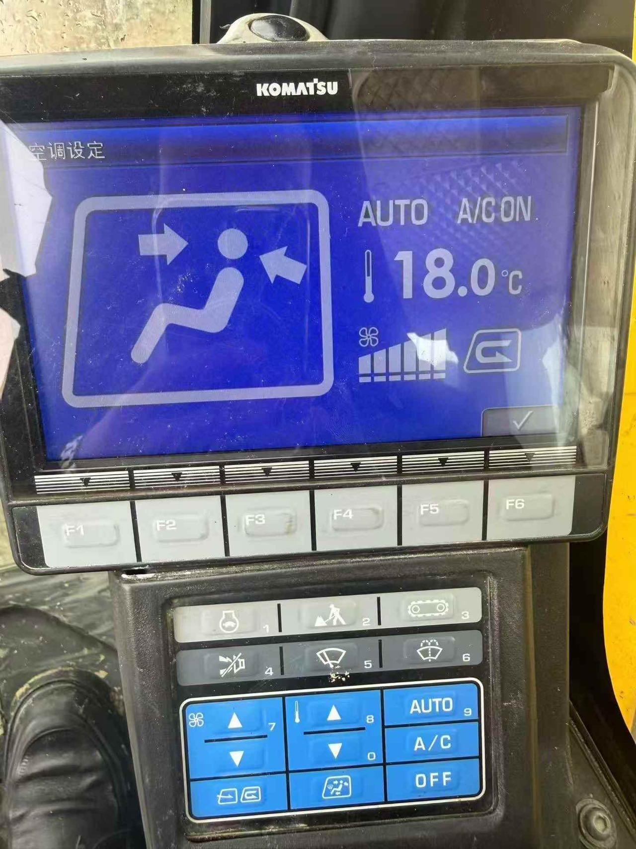 Buy Komatsu PC360-8M0 Used Excavator / 5
