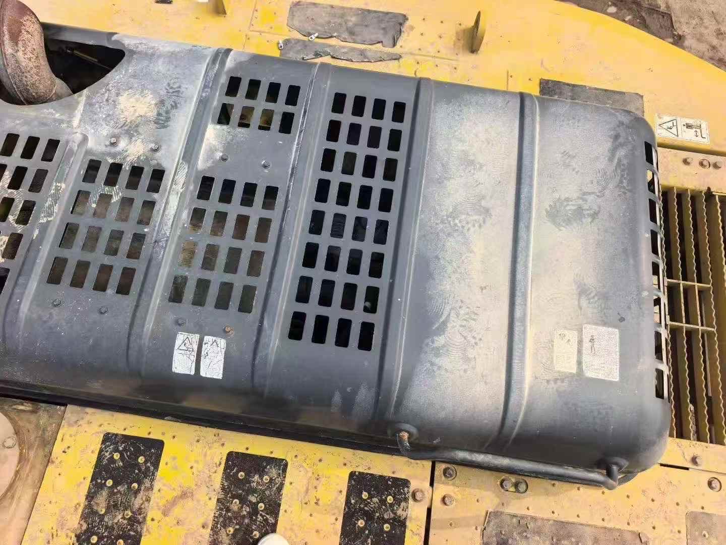 Buy Komatsu PC240LC-8M0 Used Excavator / 9