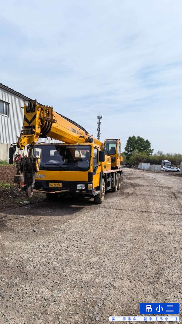 Buy XCMG 25K5 Used Crane / 3