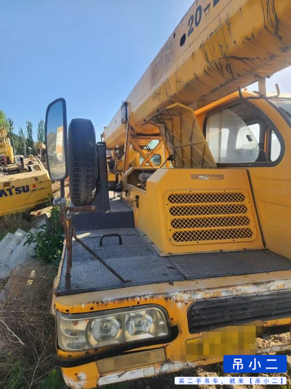 Buy XCMG 16D Used Crane / 3