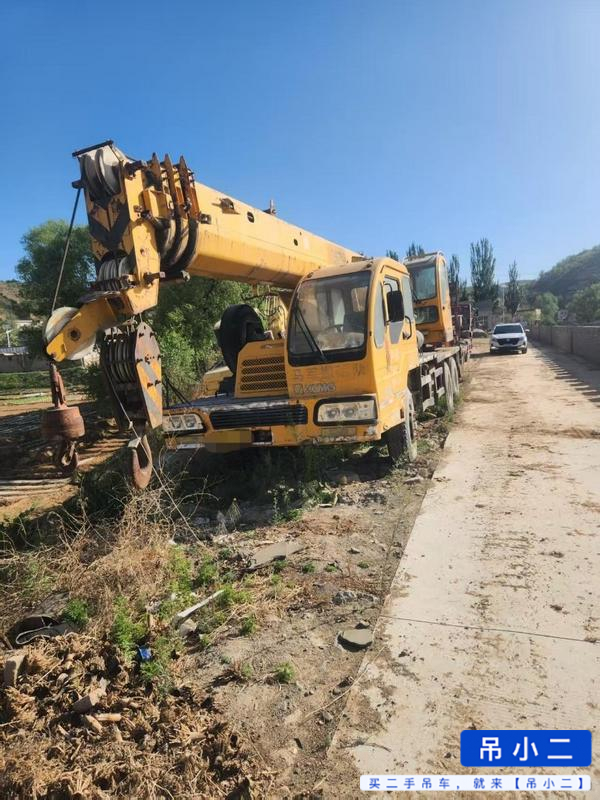 Buy XCMG 16D Used Crane / 4