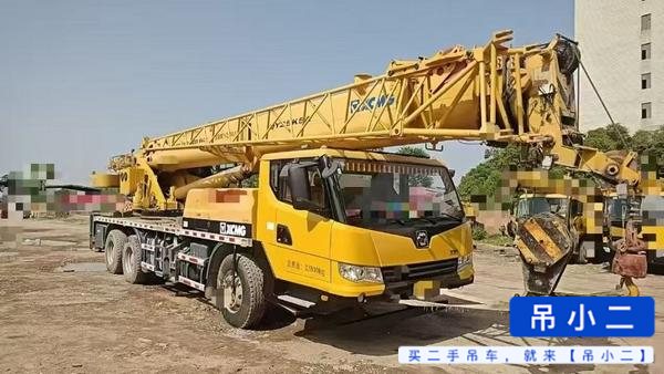 Buy XCMG 25K5A Used Crane / 2