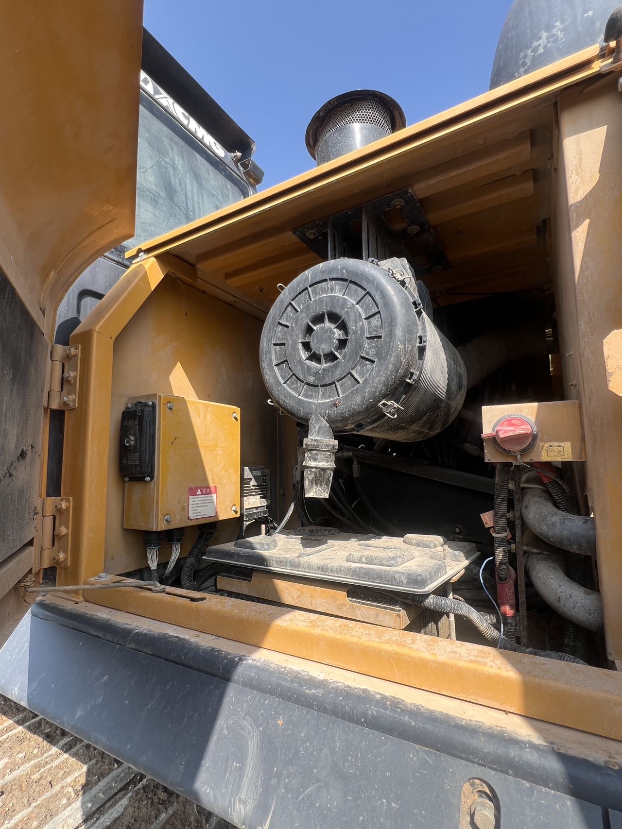 Buy XCMG XE370DK Used Excavator / 11