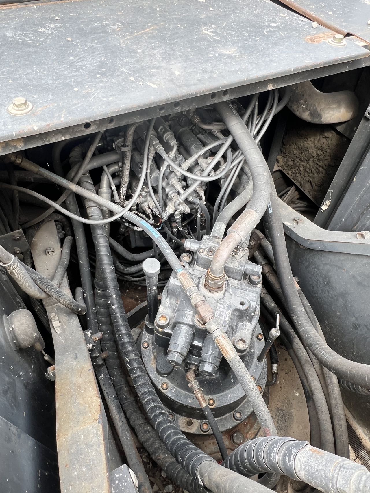Buy Sumitomo SH260LC-6 Used Excavator / 11