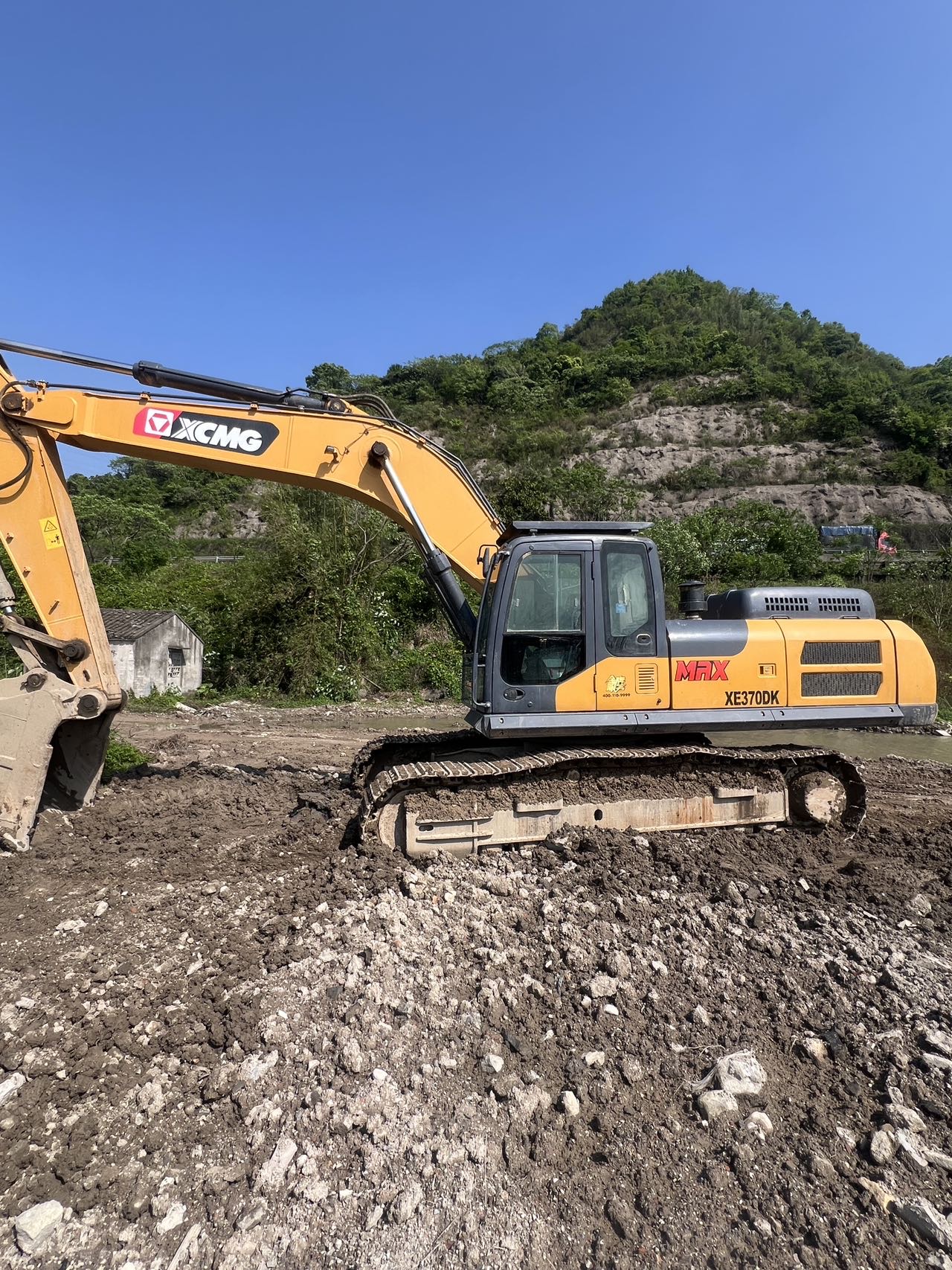Buy XCMG XE370DK Used Excavator / 9