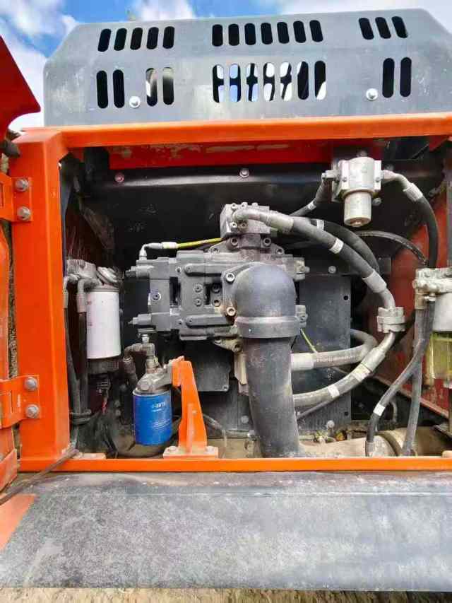 Buy Doosan DX380LC-9C Used Excavator / 3