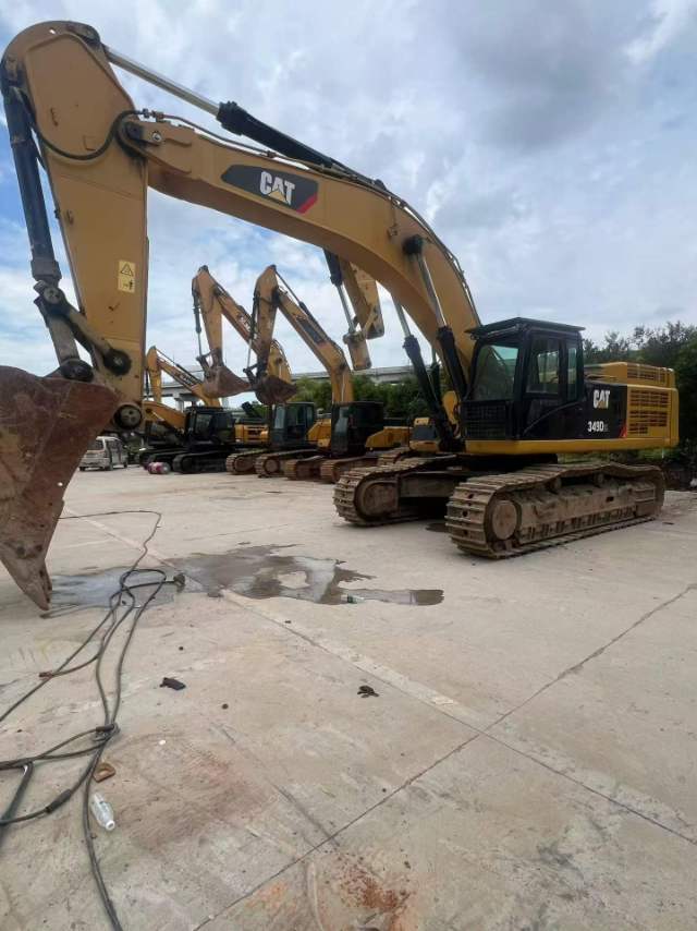 Buy Caterpillar 349D2L Used Excavator / 11