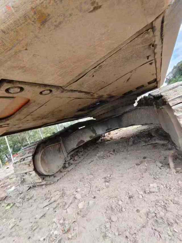 Buy Doosan DX380LC-9C Used Excavator / 2