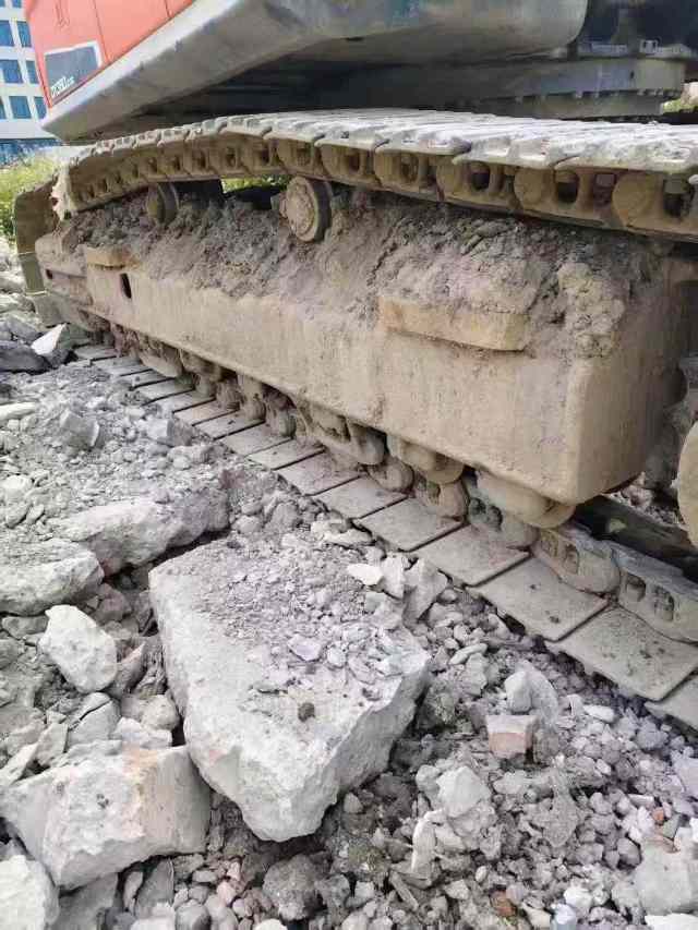 Buy Doosan DX380LC-9C Used Excavator / 4
