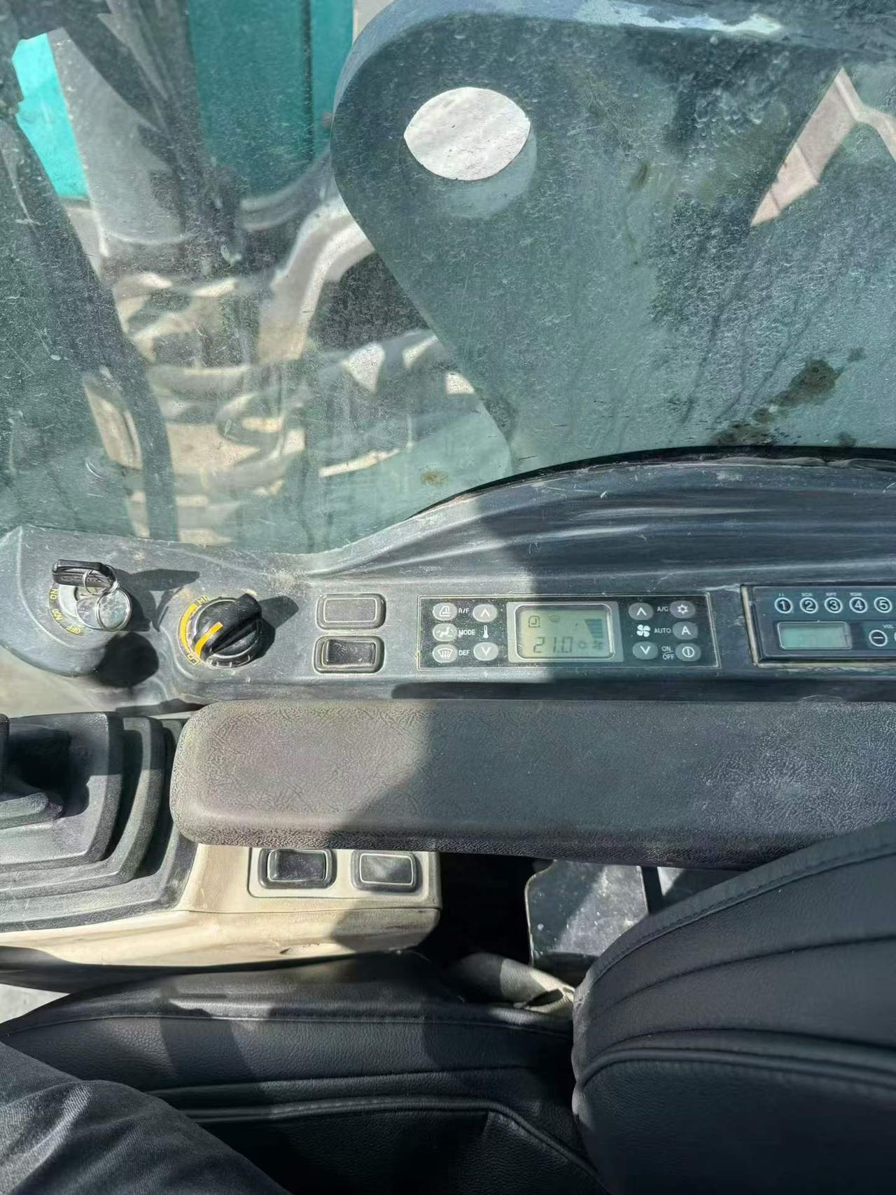 Buy Kobelco SK500LC-10 Used Excavator / 12