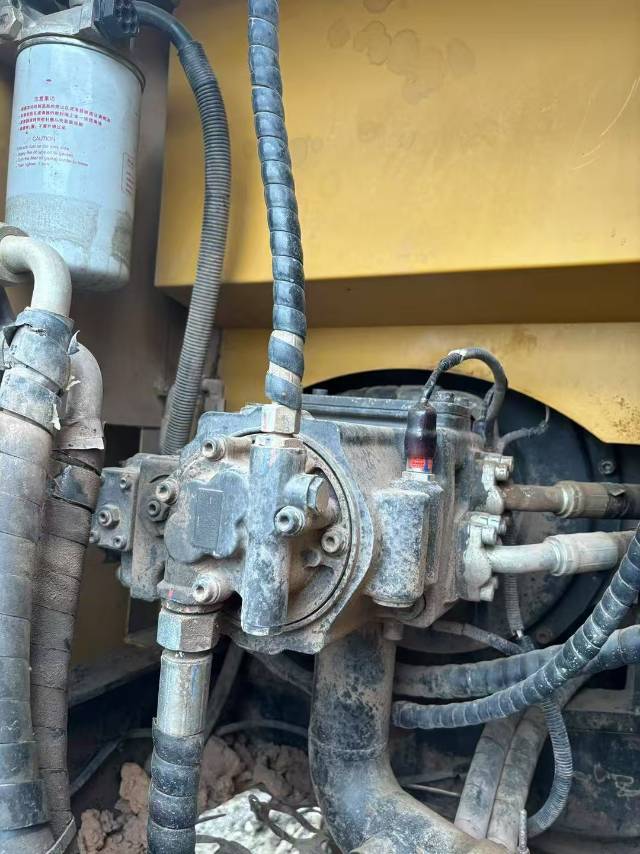 Buy Sany C135-10 Used Excavator / 3