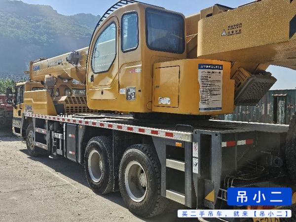 Buy XCMG 25KD Used Crane / 4