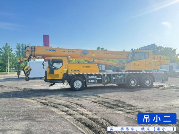 Buy XCMG 20K5 Used Crane / 3