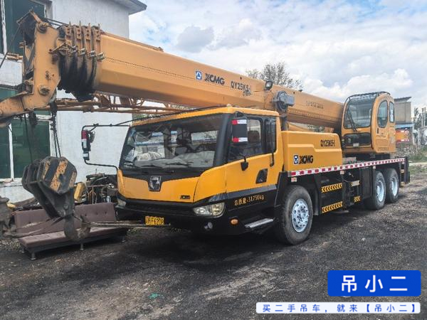 Buy XCMG 25K5 Used Crane / 2