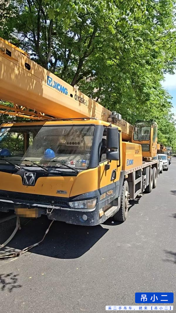 Buy XCMG 25K Used Crane / 2