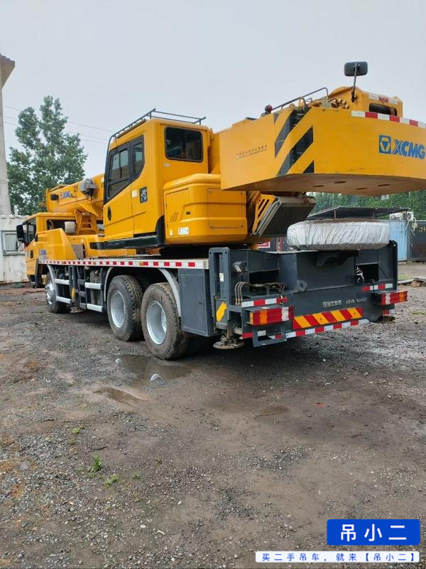 Купить Подержанный Кран XCMG 20K5C / 3