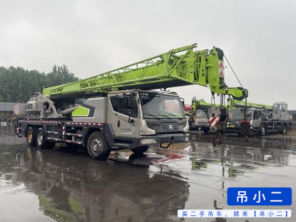 Купить Zoomlion ZTC251VE562 Подержанный Кран