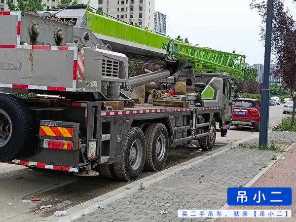 Acheter Zoomlion ZTC251VE562 D'occasion Grue