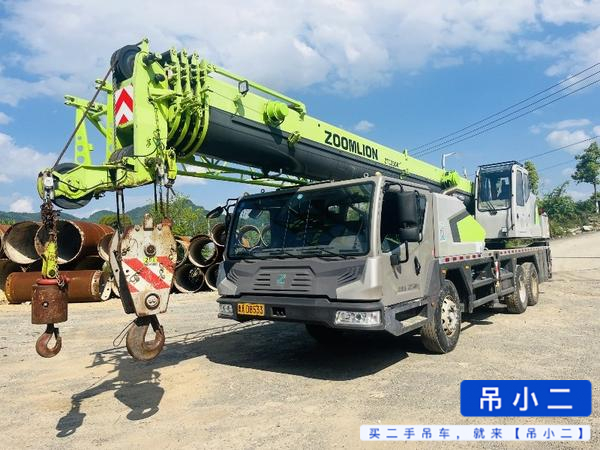 Buy Zoomlion 250A Used Crane / 2