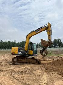 Buy XCMG XE85D Used Excavator / 2 Buy XCMG XE85D Used Excavator / 2