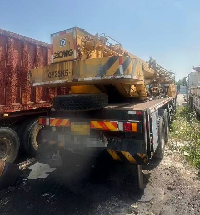 Buy XCMG QY25K5-1 Used Crane / 2