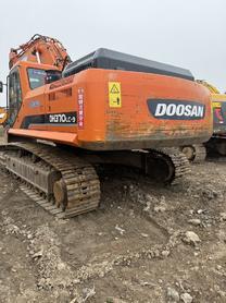 Buy Doosan Used Excavator / 3 Buy Doosan Used Excavator / 3