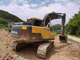 Buy Volvo 120D Used Excavator / 3 Buy Volvo 120D Used Excavator / 3